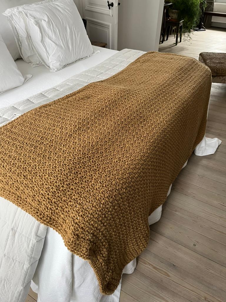 PRACHTIGE WOONDEKEN DEKEN SPREI PLAID MERINO WOL CAMEL NIEUW, Ophalen of Verzenden, Nieuw
