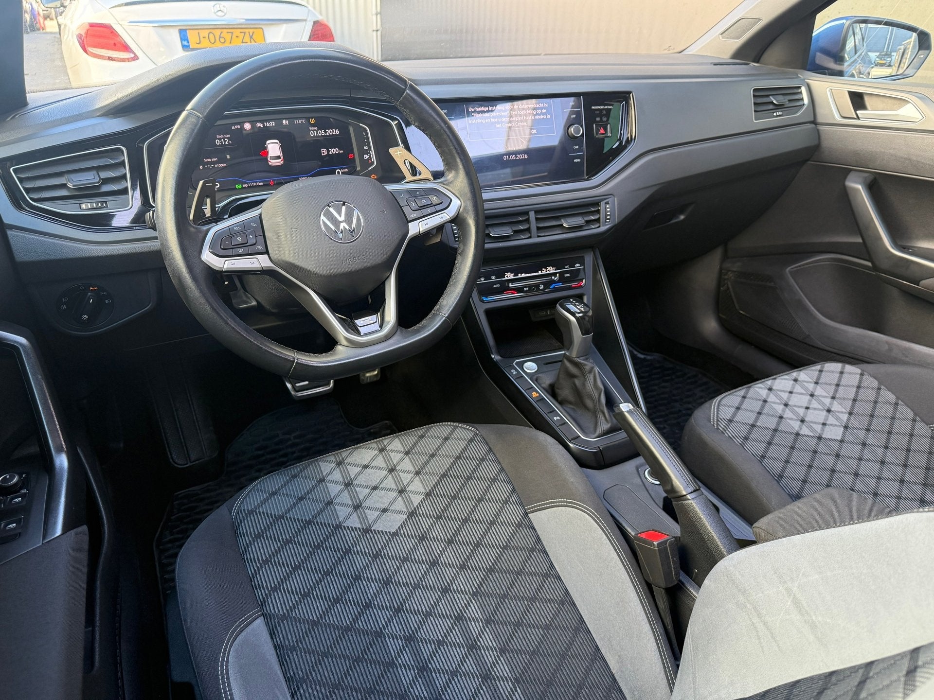 Volkswagen Polo 1.0 TSI R-Line - Virtual cockpit - Panoramad, Auto's, Stof, Blauw, Bedrijf, 3 cilinders