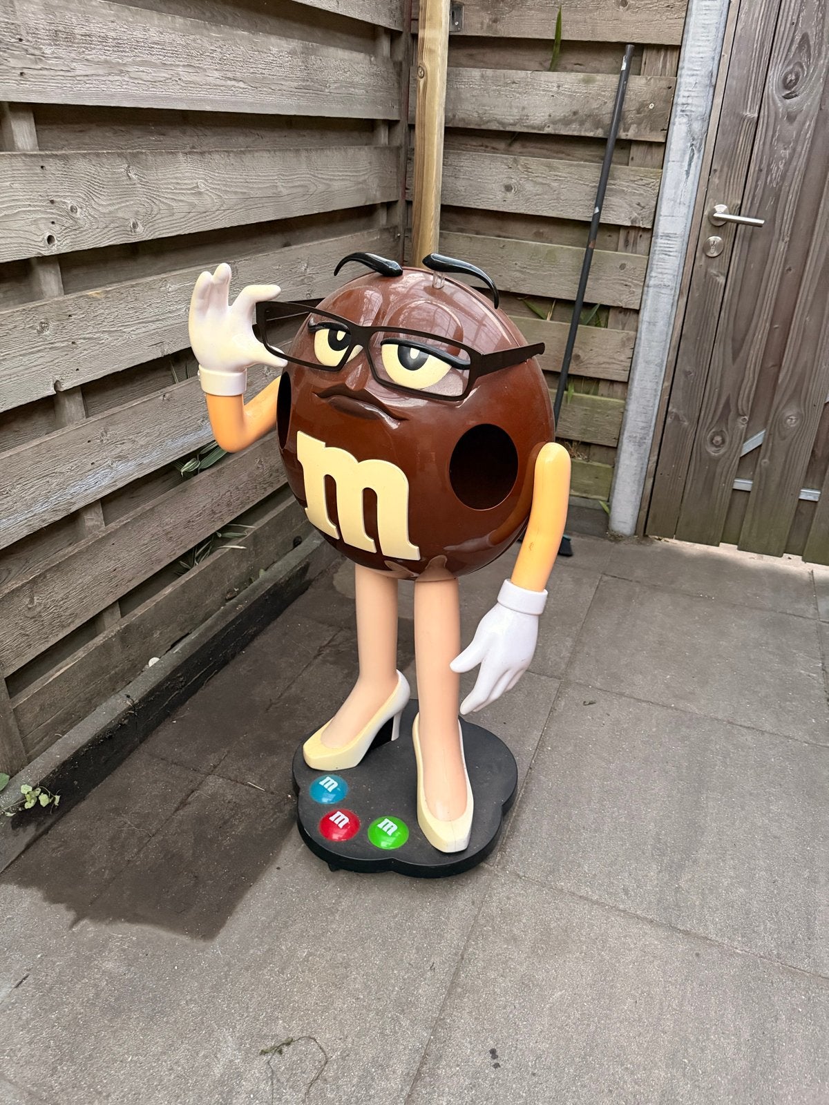 Unieke M&M's display figuur - Bruine M&M met bril, Ophalen, Gebruikt