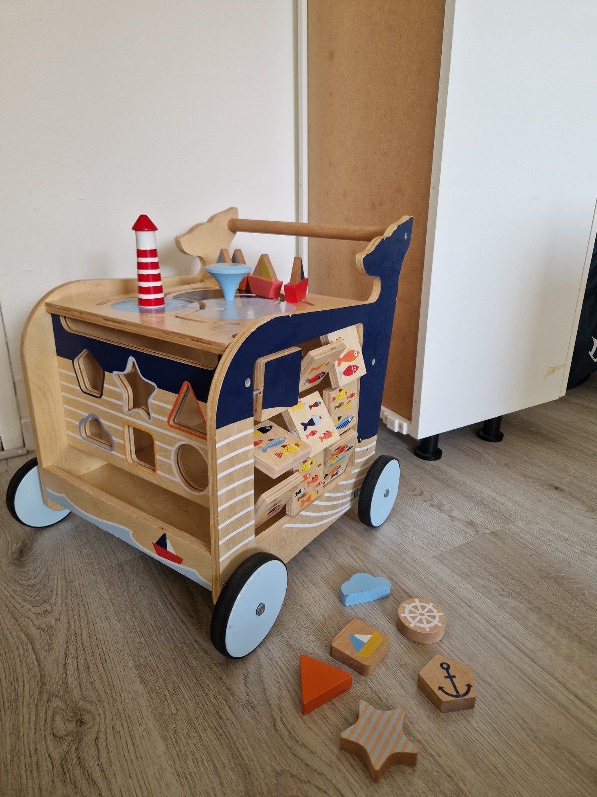 Small Foot Houten Activiteiten Loopwagen Walvis, Ophalen, Zo goed als nieuw, Overige typen, Met wieltjes