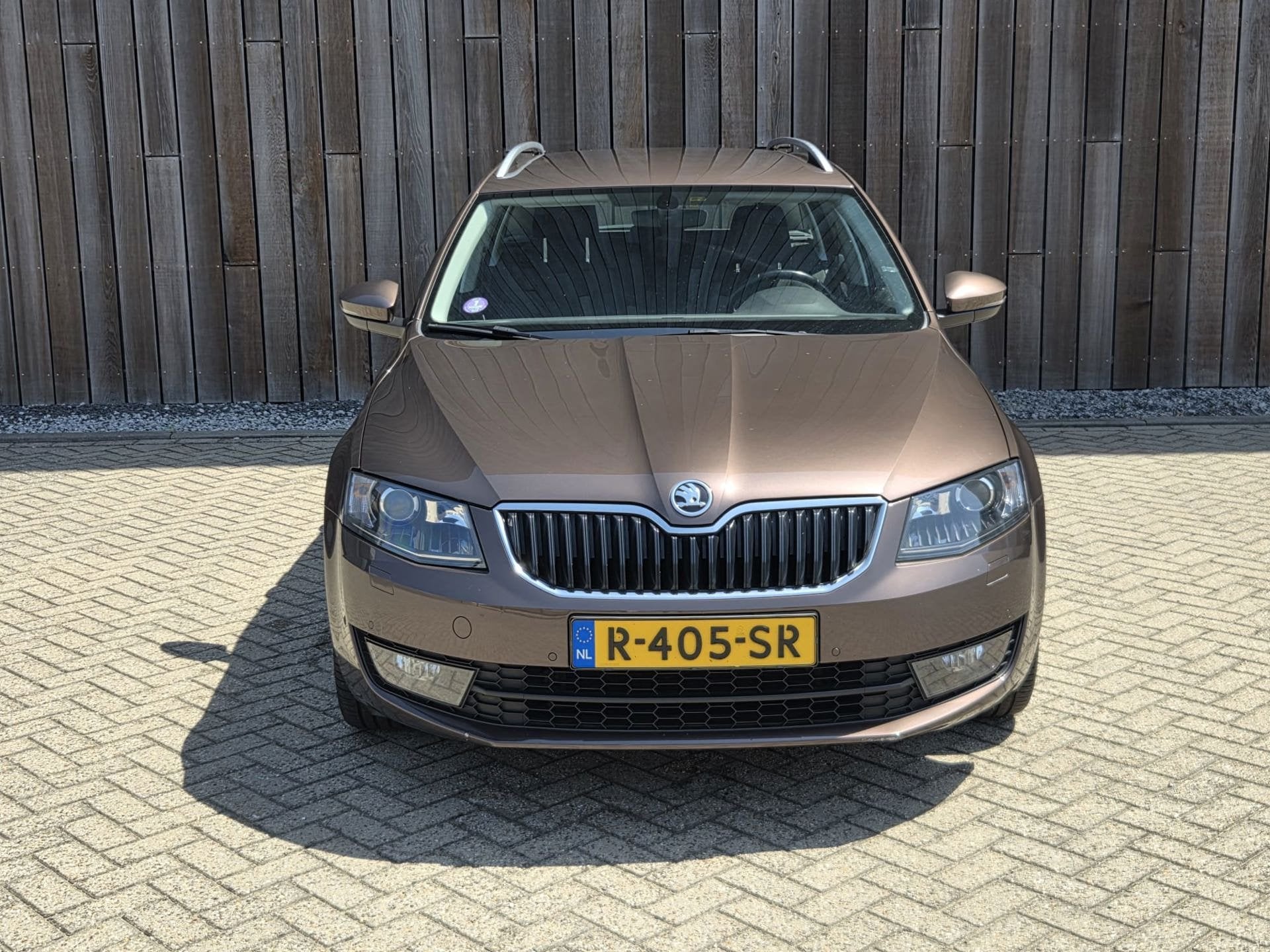 Skoda Octavia Combi 1.4 TSI Greentech Style Business Automaa, Gebruikt, Euro 6, 4 cilinders, 1192 kg
