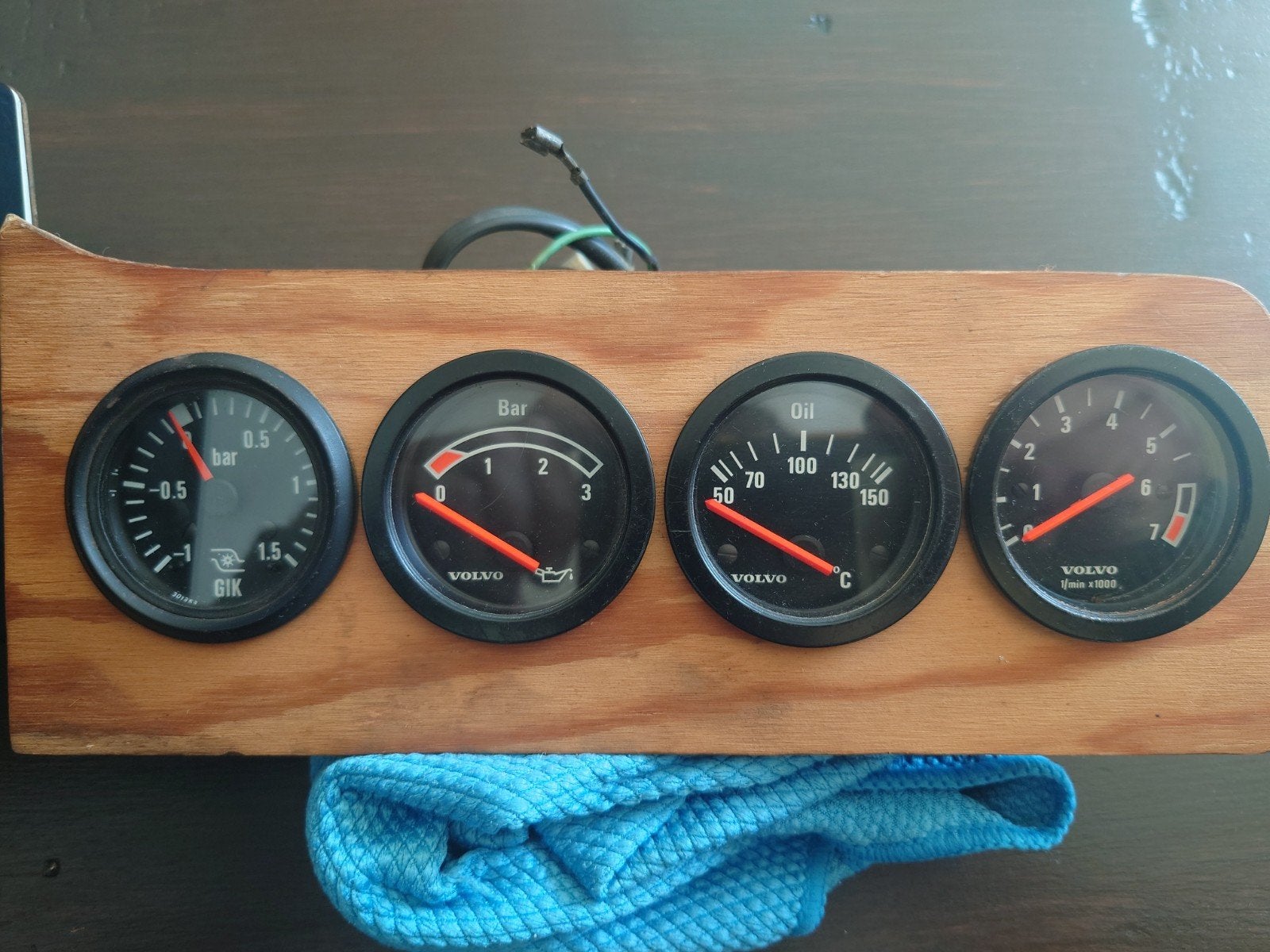 Volvo 240: Turbodruk, Oliedruk, Olietemp, Toerenteller zgan!, Ophalen, Gebruikt, Volvo