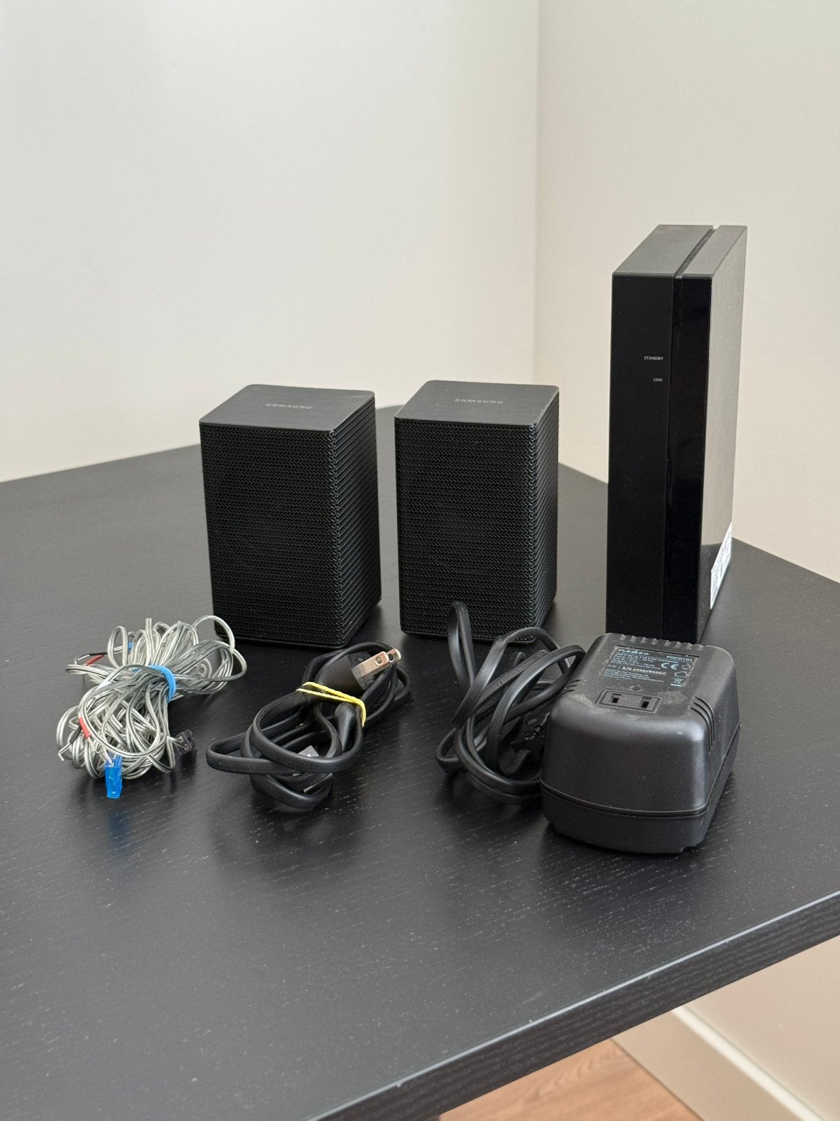Samsung surround speakers voor soundbar, Ophalen of Verzenden, Zo goed als nieuw