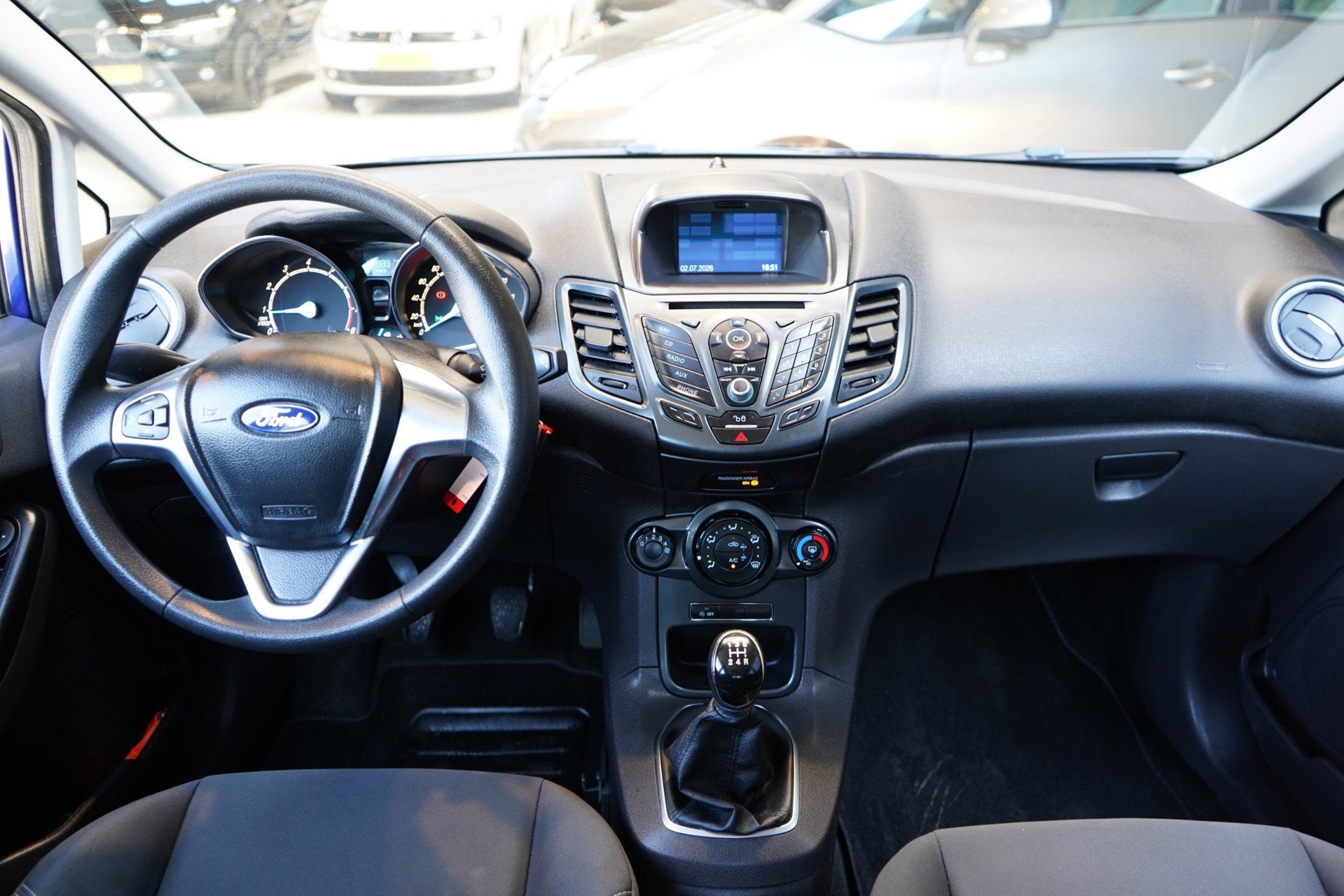 Ford Fiesta 1.0 Style |NAVI|AIRCO|ELEK.RAMEN|NAP|APK., Auto's, Euro 5, Stof, Gebruikt, 525 kg