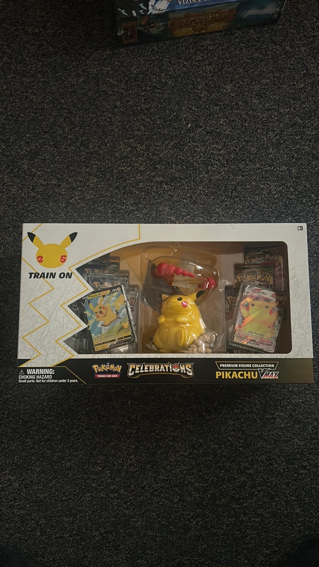 Celebrations Pikachu Vmax Premium Figure Collection, Ophalen of Verzenden, Zo goed als nieuw