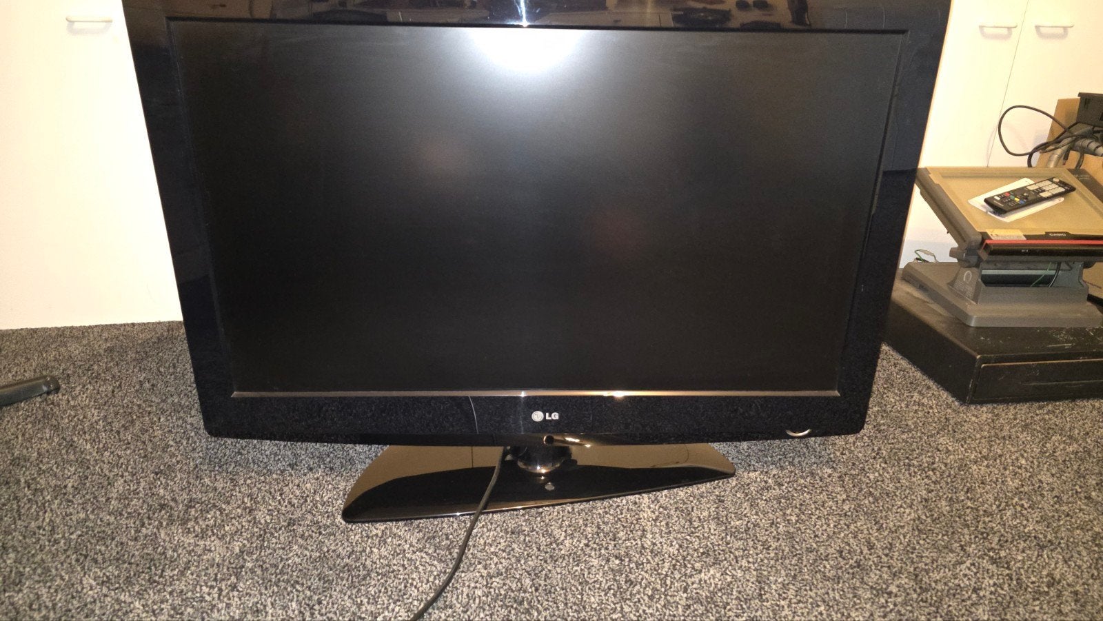 lg tv, Ophalen, 50 Hz, Zo goed als nieuw, 100 cm of meer
