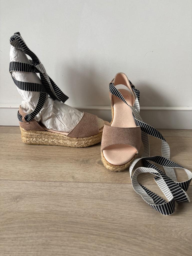 Fred de la Bretoniere | sleehak/espadrille maat 36, Kleding | Dames, Schoenen, Fred de la Bretoniere, Beige, Nieuw, Sandalen of Muiltjes