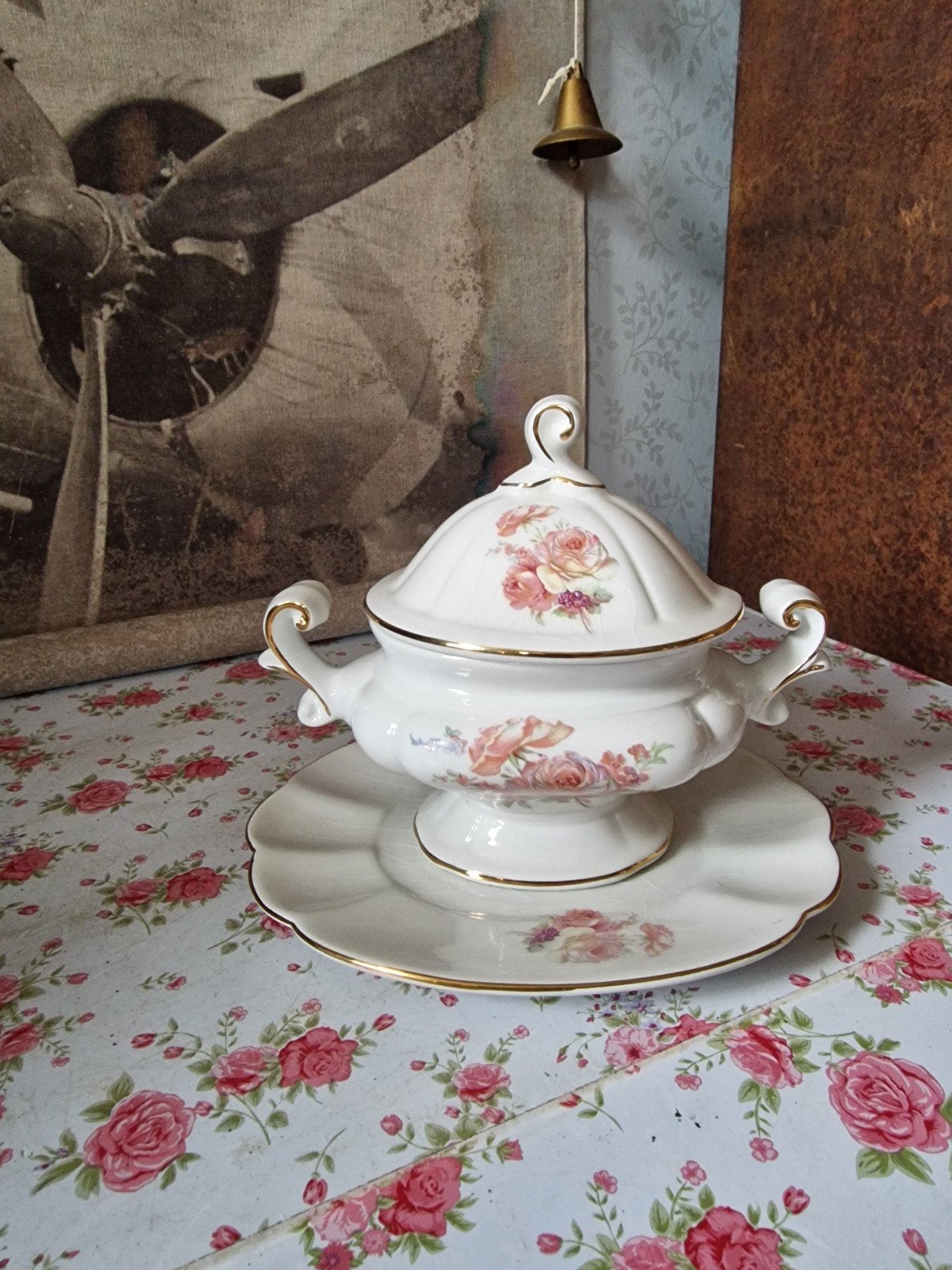 Brocante oude sausterrine rozen, Antiek en Kunst, Antiek | Servies los, Ophalen of Verzenden