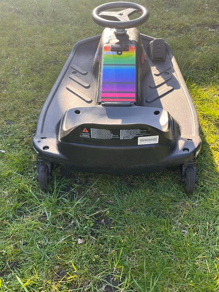 Drift car 13 km/u - Elektrische kinderauto, Ophalen of Verzenden, Gebruikt
