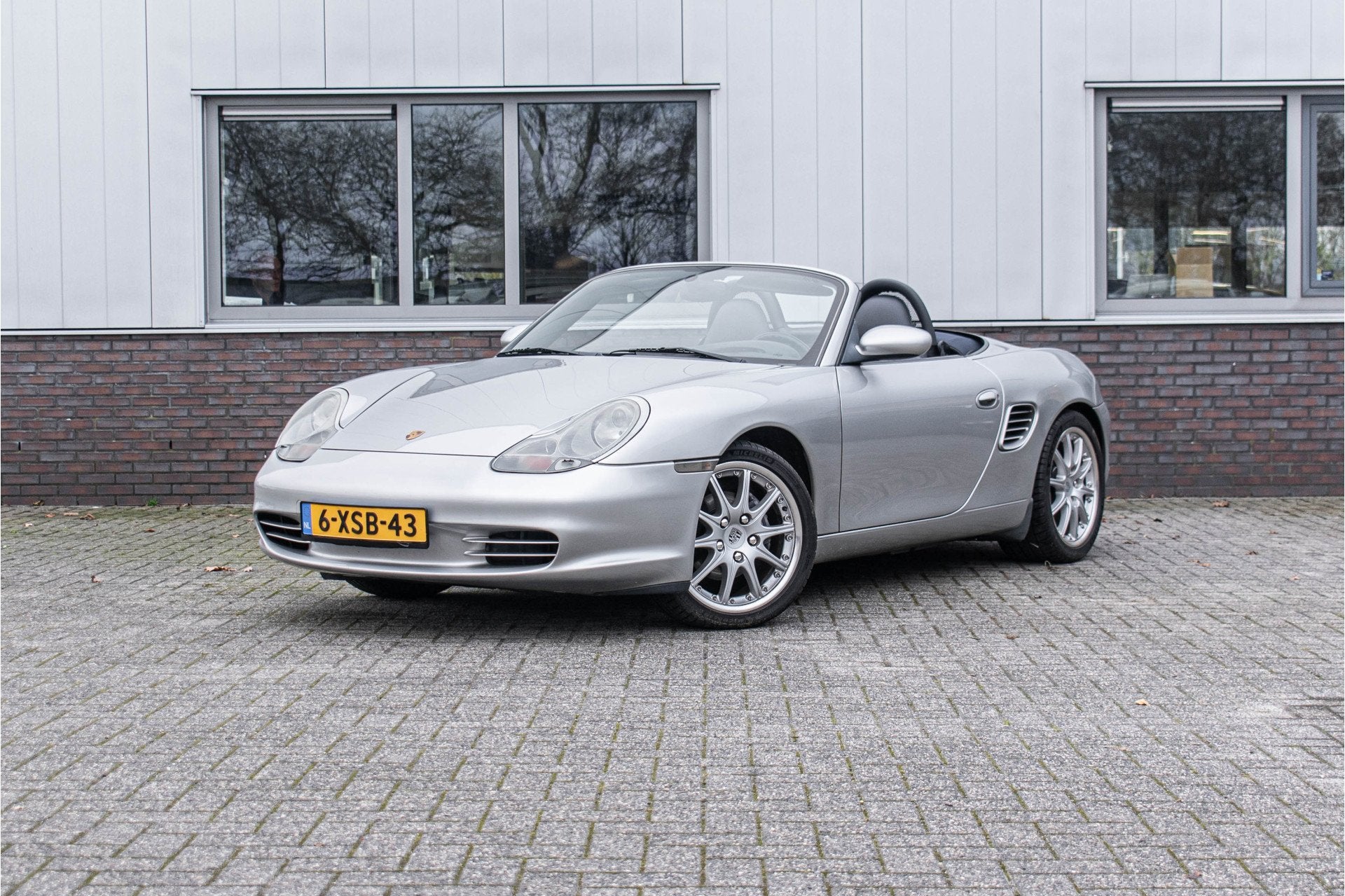 Porsche Boxster verzorgd exemplaar 2.7 handgeschakeld, Auto's, 228 pk, Achterwielaandrijving, Gebruikt, Zwart