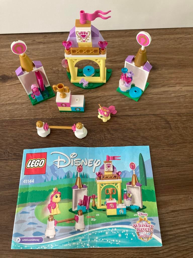 Lego Petite’s koninklijke stal (My Little Pony) 41144, Ophalen of Verzenden, Zo goed als nieuw