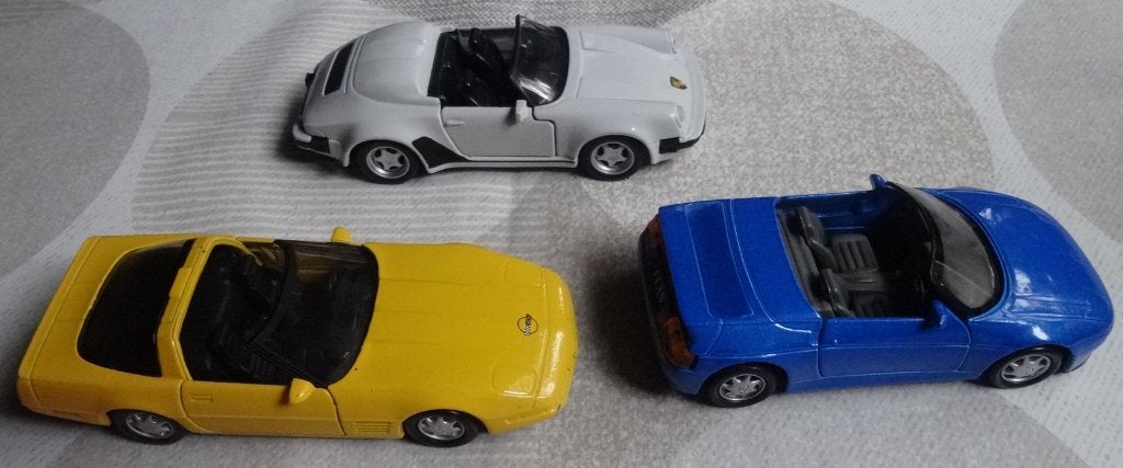 SERIE AUTO'S * MAISTO 13 STUKS * METAAL Nieuwstaat *, Verzenden, Zo goed als nieuw, Auto