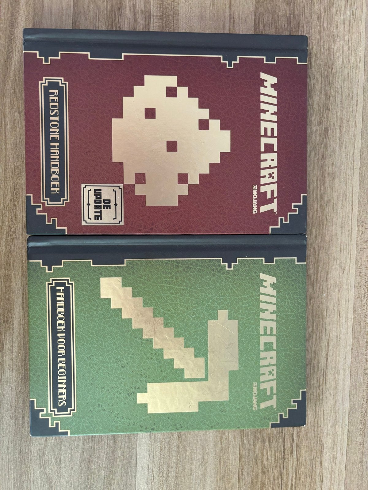 Minecraft Handboeken: Redstone & Beginners (2 boeken), Ophalen of Verzenden, Zo goed als nieuw, Non-fictie