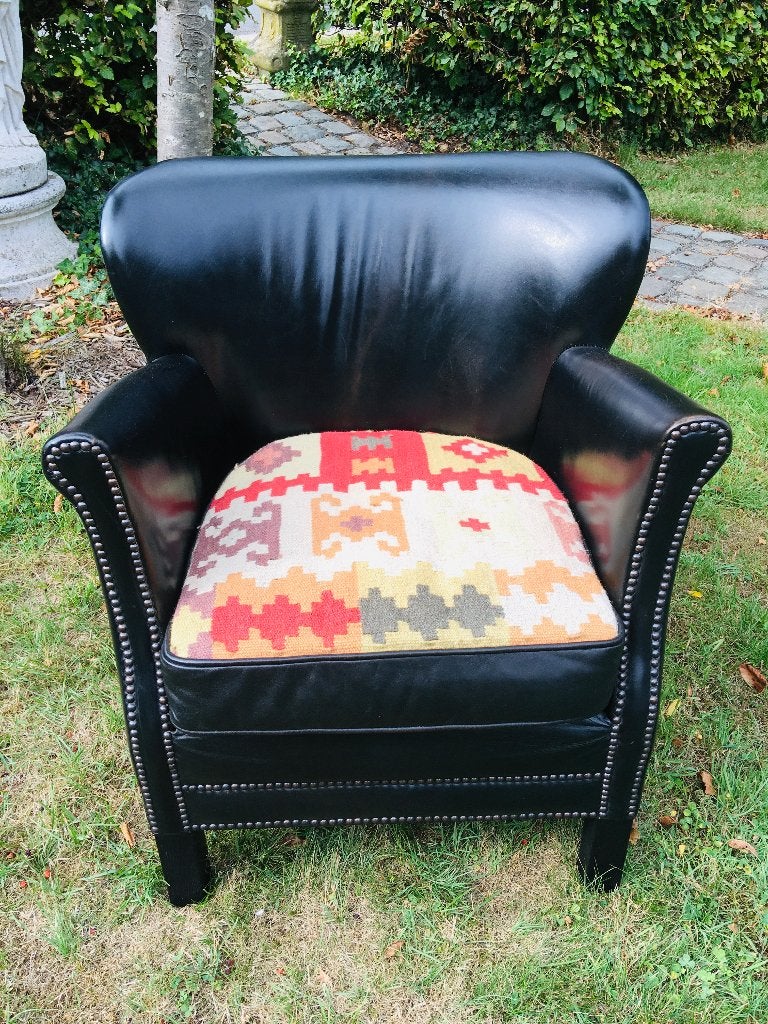 Zeldzame vintage leder / kelim fauteuil, Ophalen, Zo goed als nieuw, 75 tot 100 cm, 50 tot 75 cm