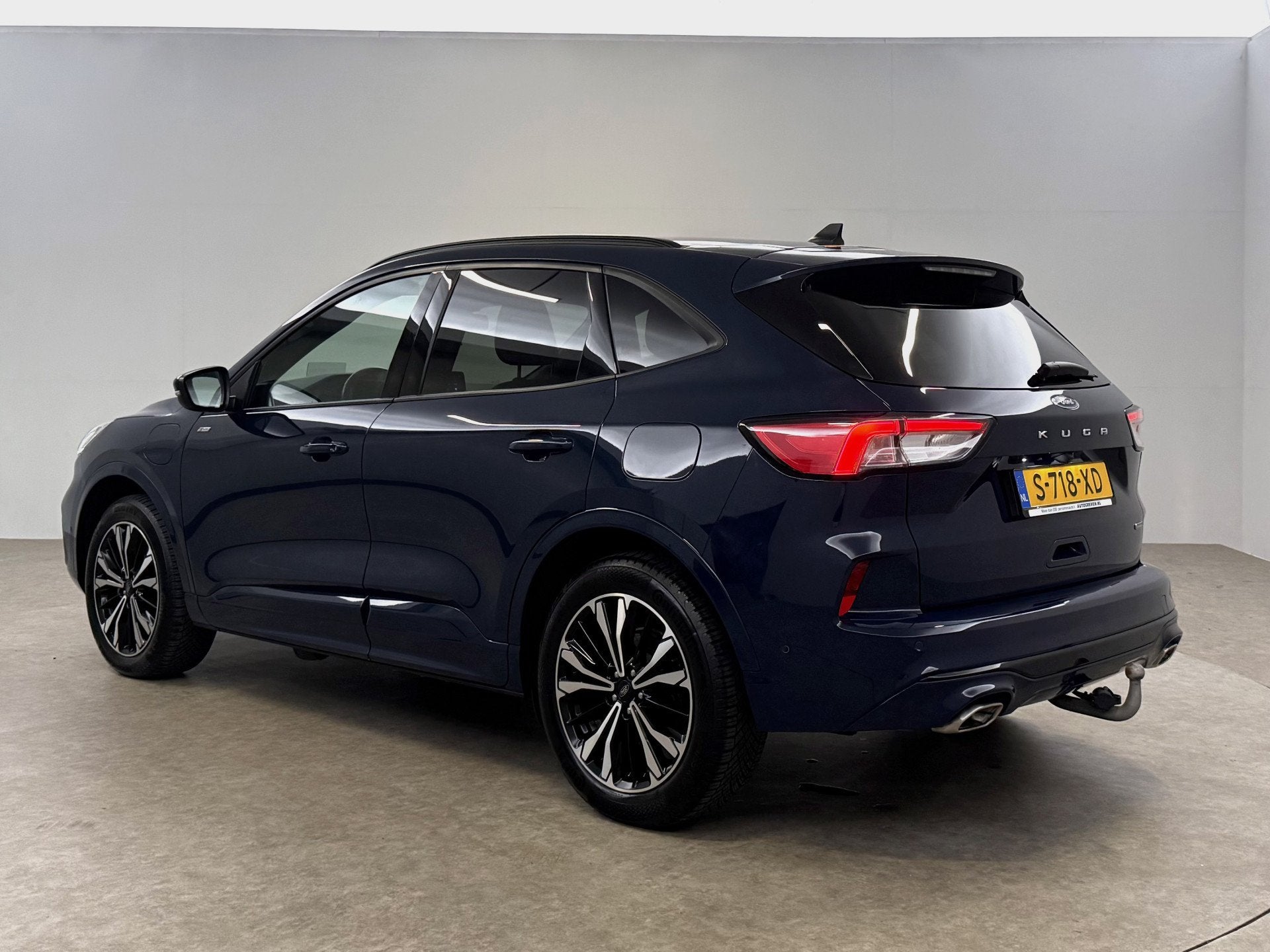 Ford Kuga 2.5 PHEV ST-Line X | Camera | Virtual | B&O | HuD, Auto's, Gebruikt, Euro 6, 4 cilinders, Blauw