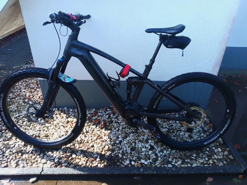 CUBE STEREO 120 SLT HYBRID black/prizme, Ophalen of Verzenden, Zo goed als nieuw, Cube