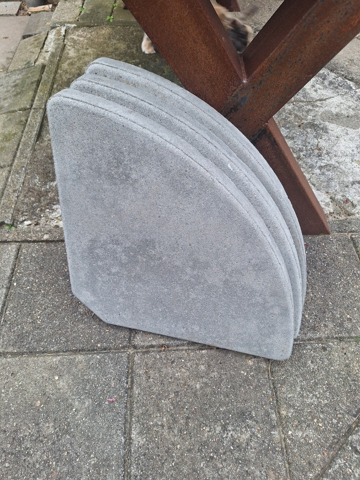 Gratis 3 parasolvoet tegels, Tuin en Terras, Parasols, Ophalen, Gebruikt, Minder dan 1 meter, Parasolvoet