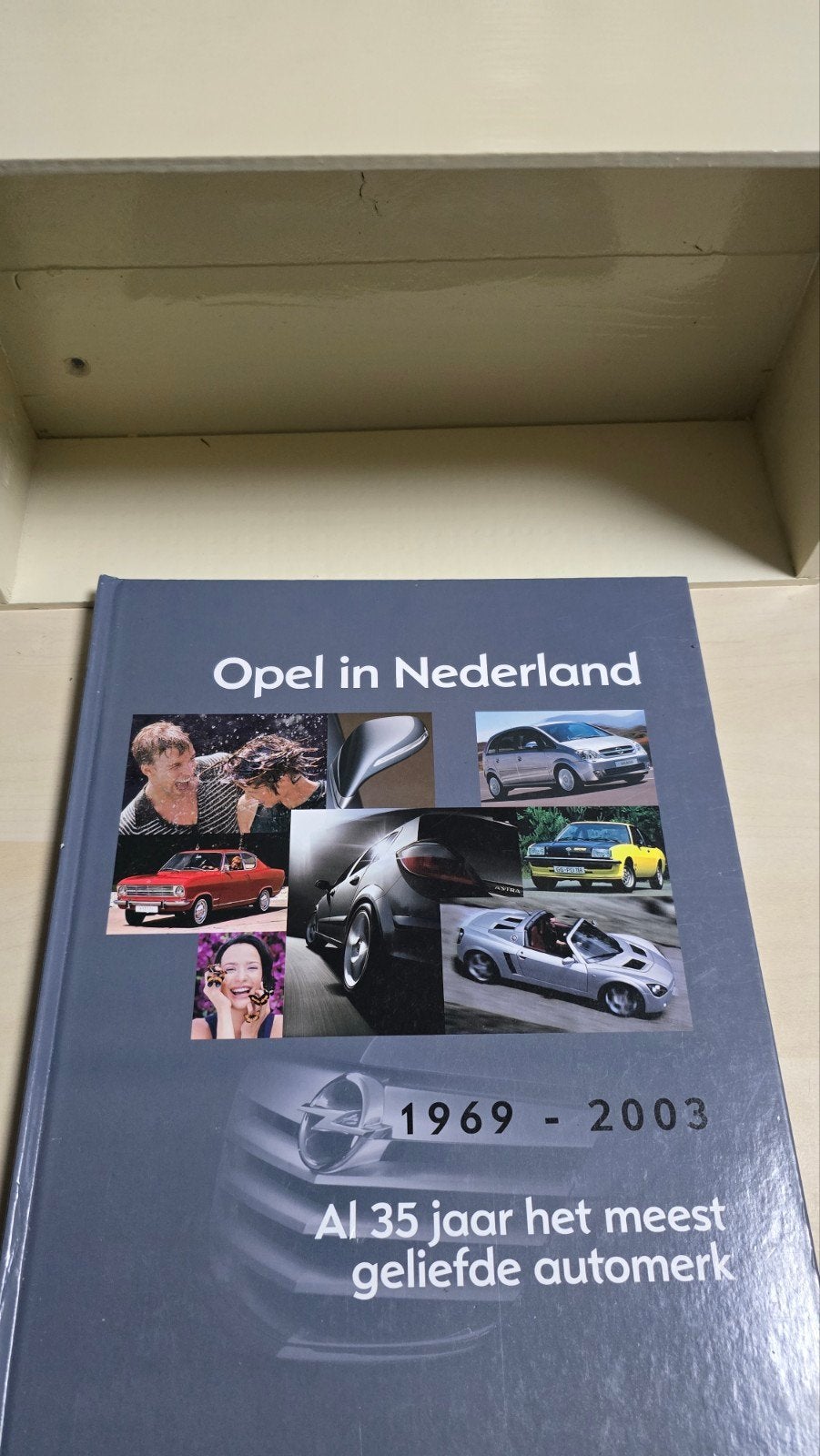 Opel in Nederland 1969-2003 - 35 jaar meest geliefd automerk, Ophalen of Verzenden