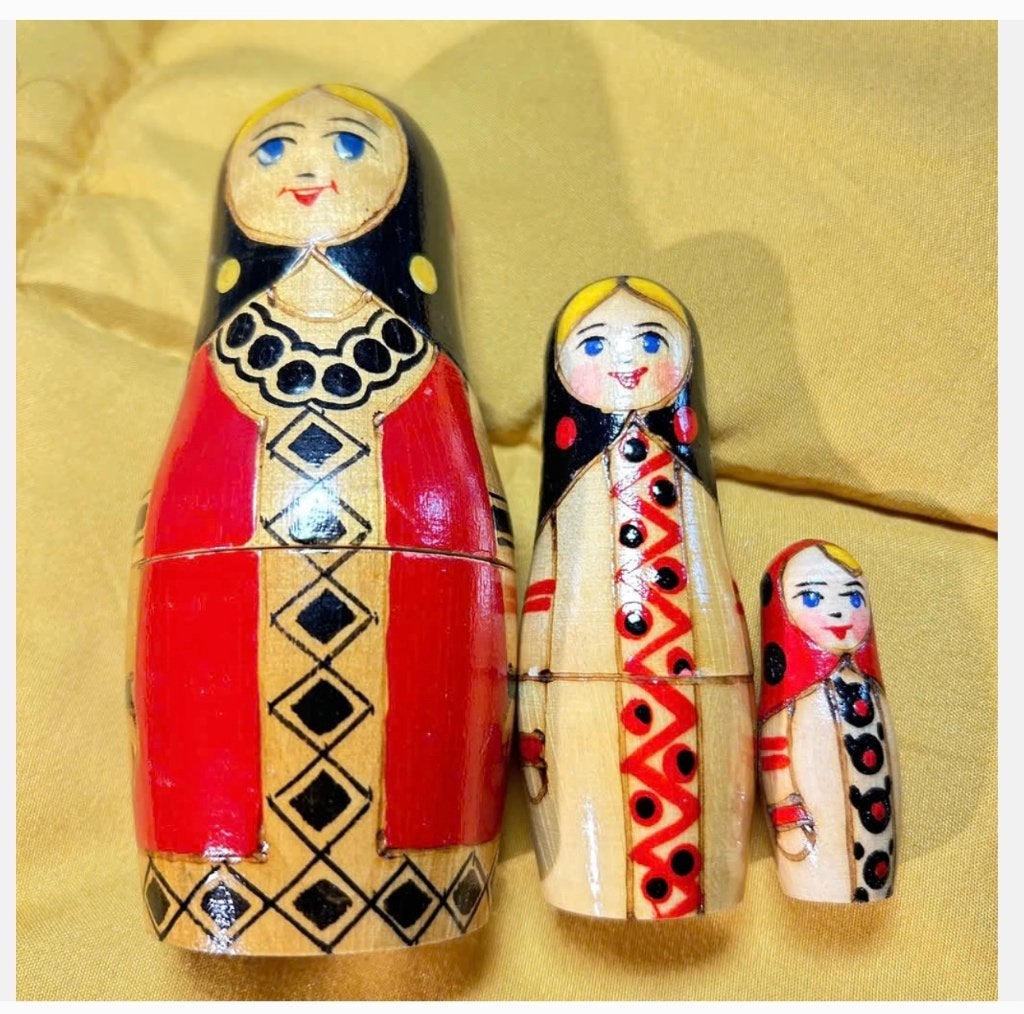 Oost Europa vintage 3-delige Baboesjka’s Matroesjka’s set, Ophalen of Verzenden