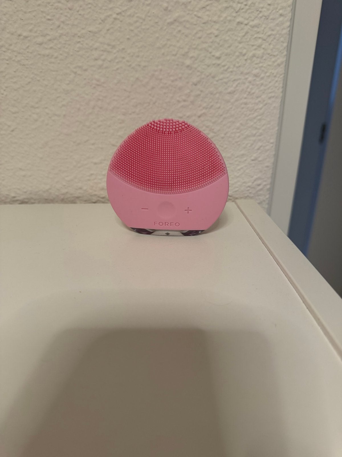 Nieuwe FOREO Luna Mini 2 - Roze Gezichtsreinigingsborstel, Ophalen of Verzenden, Nieuw, Gehele gezicht, Reiniging