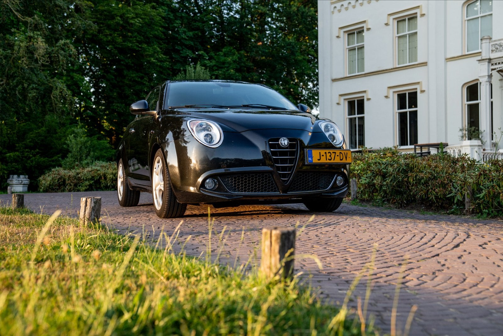 Alfa Romeo MiTo 1.4 16V 2009 Zwart, Auto's, Voorwielaandrijving, Euro 5, Stof, 400 kg