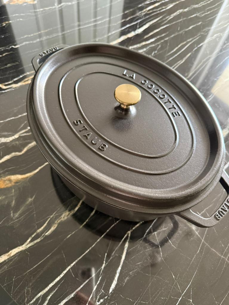 STAUB - COCOTTE - Braadpan 33 cm -, Ophalen of Verzenden, Nieuw, Gietijzer, Koekenpan of Braadpan