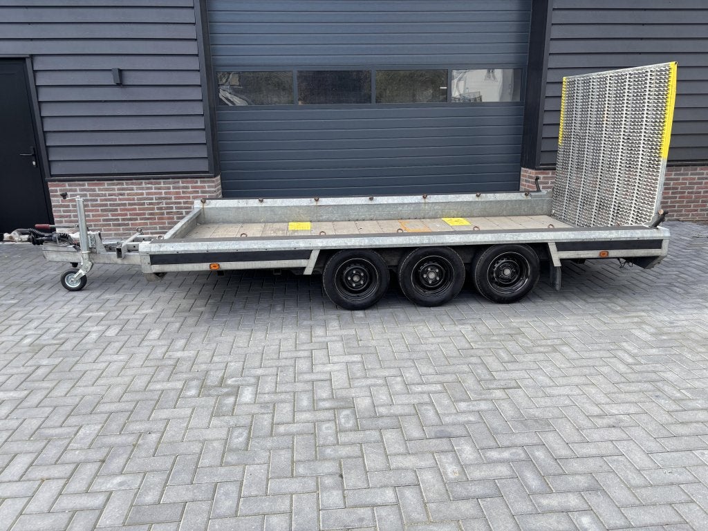 Hulco terrax Machinetransporter oprijwagen aanhanger 2016, Gebruikt