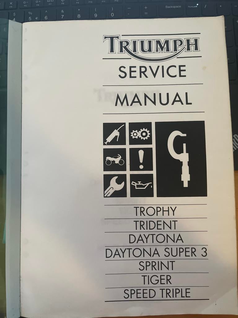 Triumph Service Manual: Trophy, Daytona, Trident, Sprint, Ti, Ophalen of Verzenden, Triumph