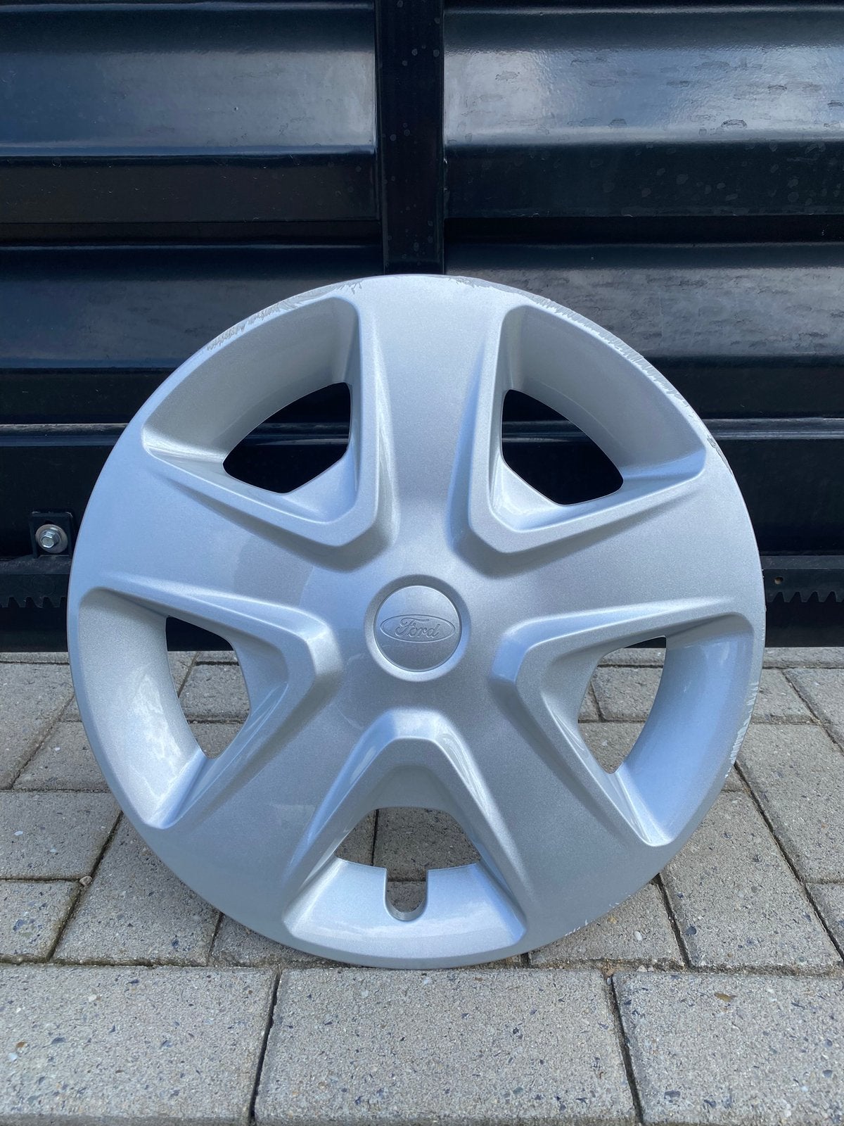 1 originele Ford Fiesta wieldop 16” inch, Auto diversen, Wieldoppen, Ophalen of Verzenden, Gebruikt