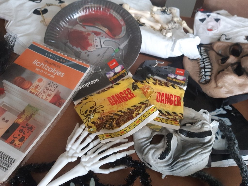 Veel Halloween spullen te koop, Hobby en Vrije tijd, Ophalen, Gebruikt, Feestartikel, Halloween of Griezel