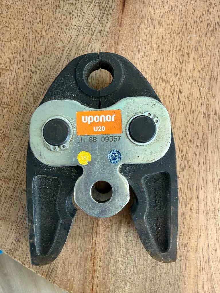 Uponor U20 persbek voor meerlagenbuis, Ophalen of Verzenden, Zo goed als nieuw