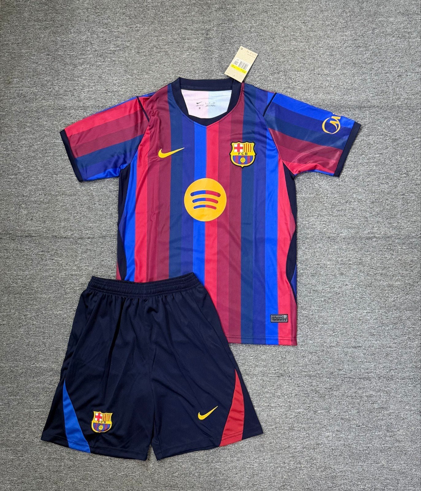 Barcelona Tenue | Incl. Verzending & Bedrukking | Alle Maten, Maat XS of kleiner, Verzenden, Nieuw, Shirt
