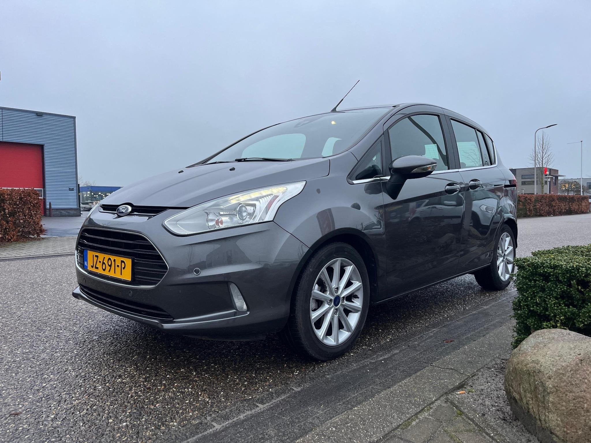 Ford B-Max 1.0 EcoBoost Titanium | Cruise Control | NAVI | A, Voorwielaandrijving, Euro 5, Gebruikt, 750 kg