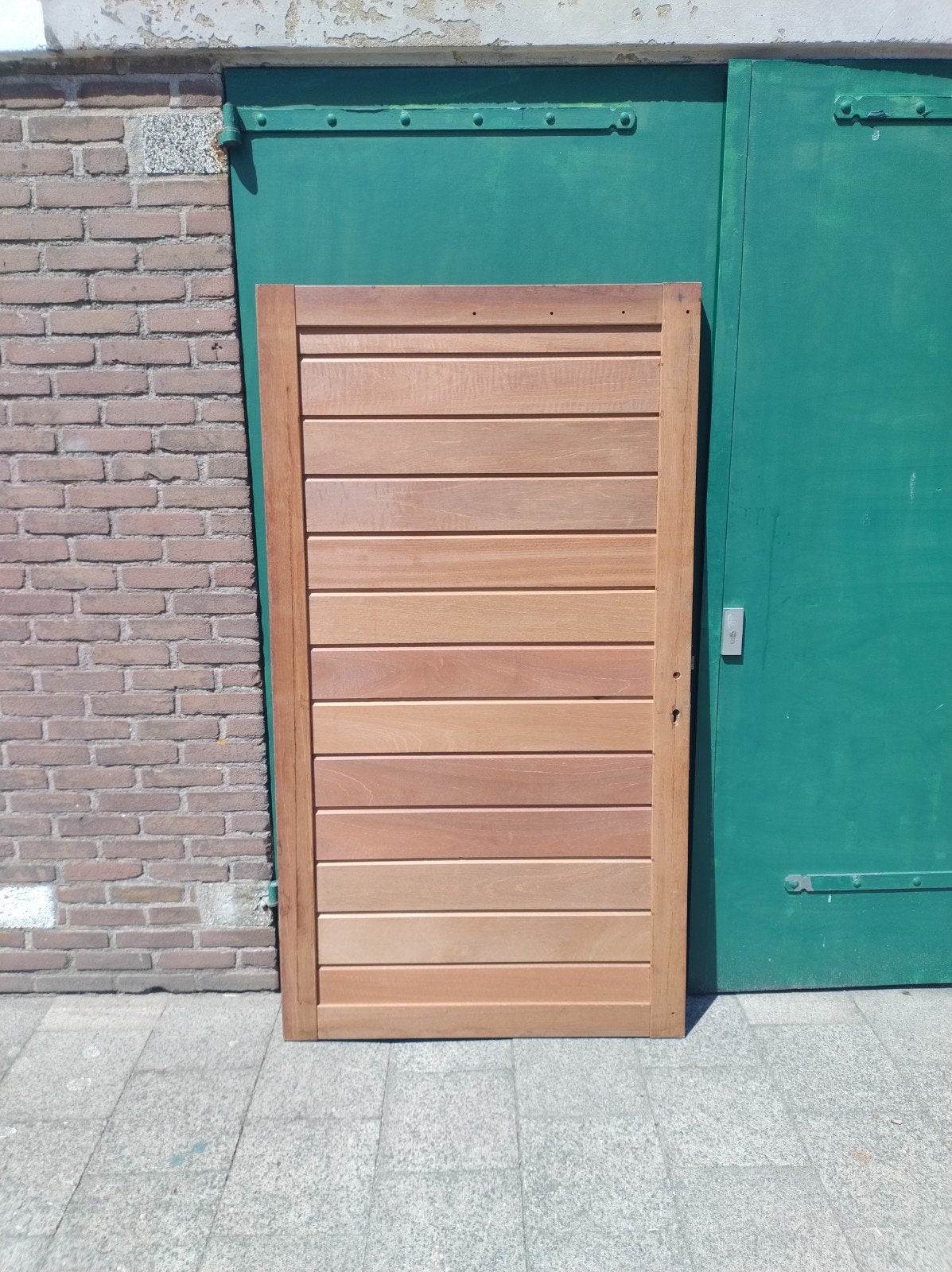 Hardhouten poortdeur, Overige typen, Minder dan 200 cm, Zo goed als nieuw, Hout