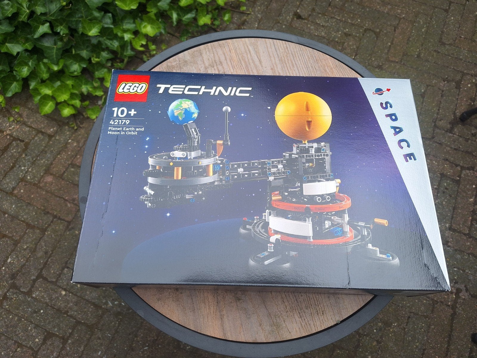 LEGO Technic 42179 Planeet Aarde en Maan in Baan, Ophalen, Lego, Nieuw, Space