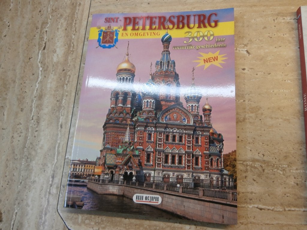 Boek reisgids Sint Petersburg Holding Company Rusland USSR, Boeken, Reisgidsen, Overige merken, Ophalen of Verzenden, Zo goed als nieuw