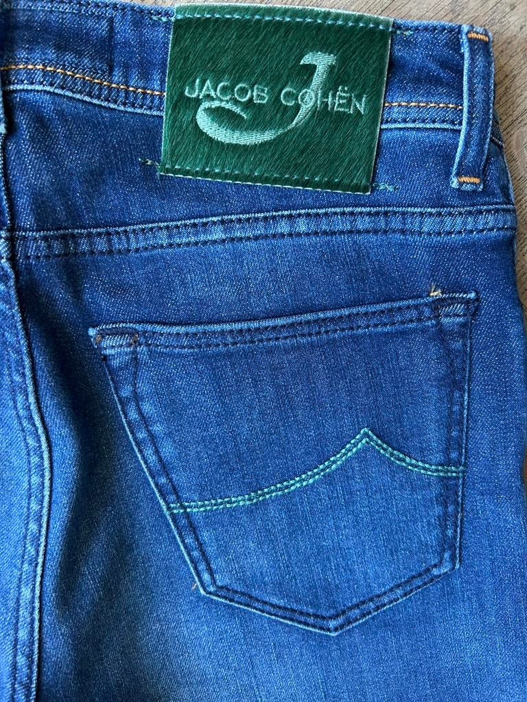 Praktisch nieuw: Jacob Cohen J622C jeans maat 30, Kleding | Heren, Spijkerbroeken en Jeans, Ophalen of Verzenden, Nieuw, Blauw