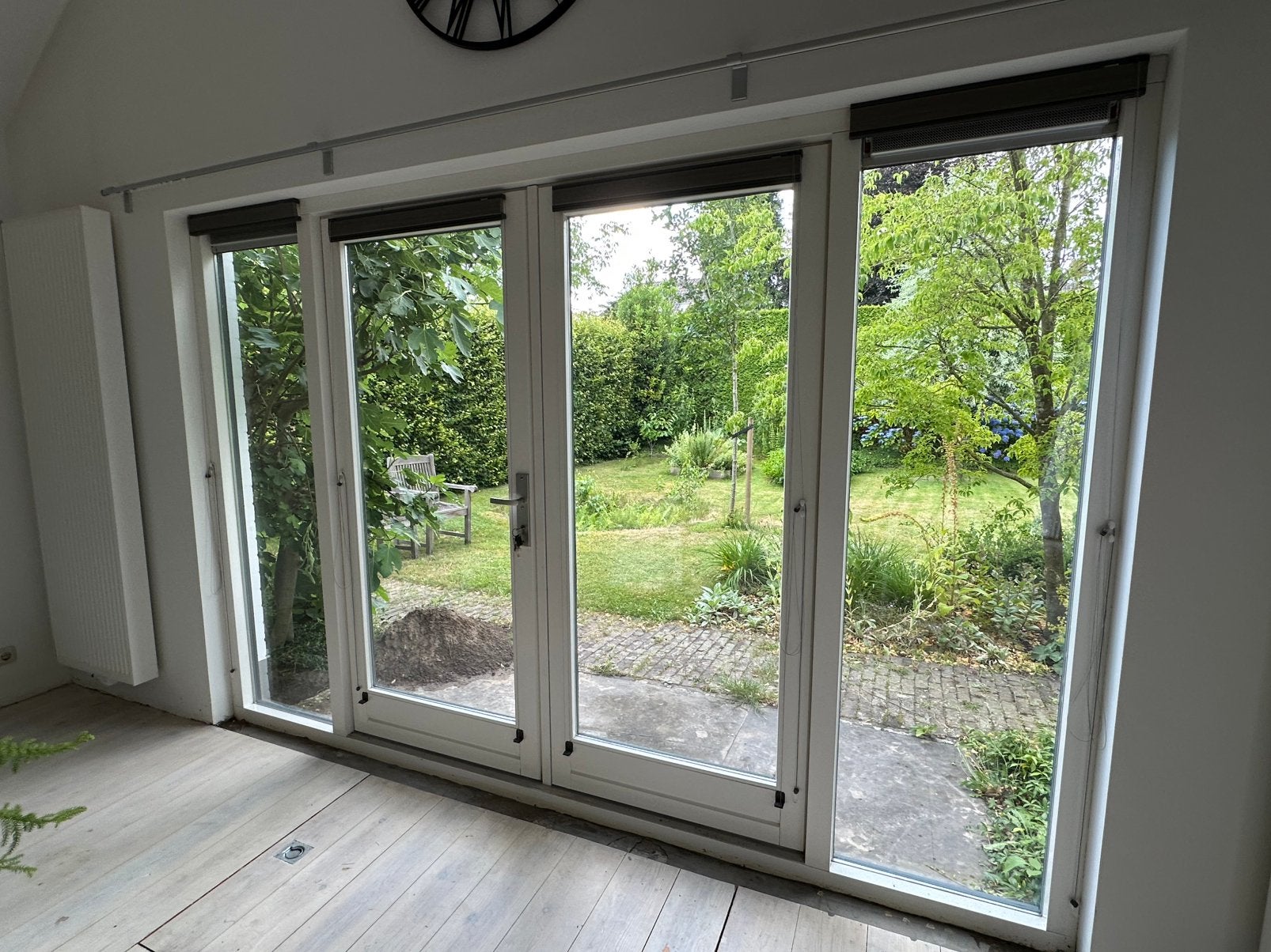 Pui met openslaande deuren, Doe-het-zelf en Verbouw, Kozijnen en Schuifpuien, Ophalen, Gebruikt, Deurkozijn, 225 cm of meer