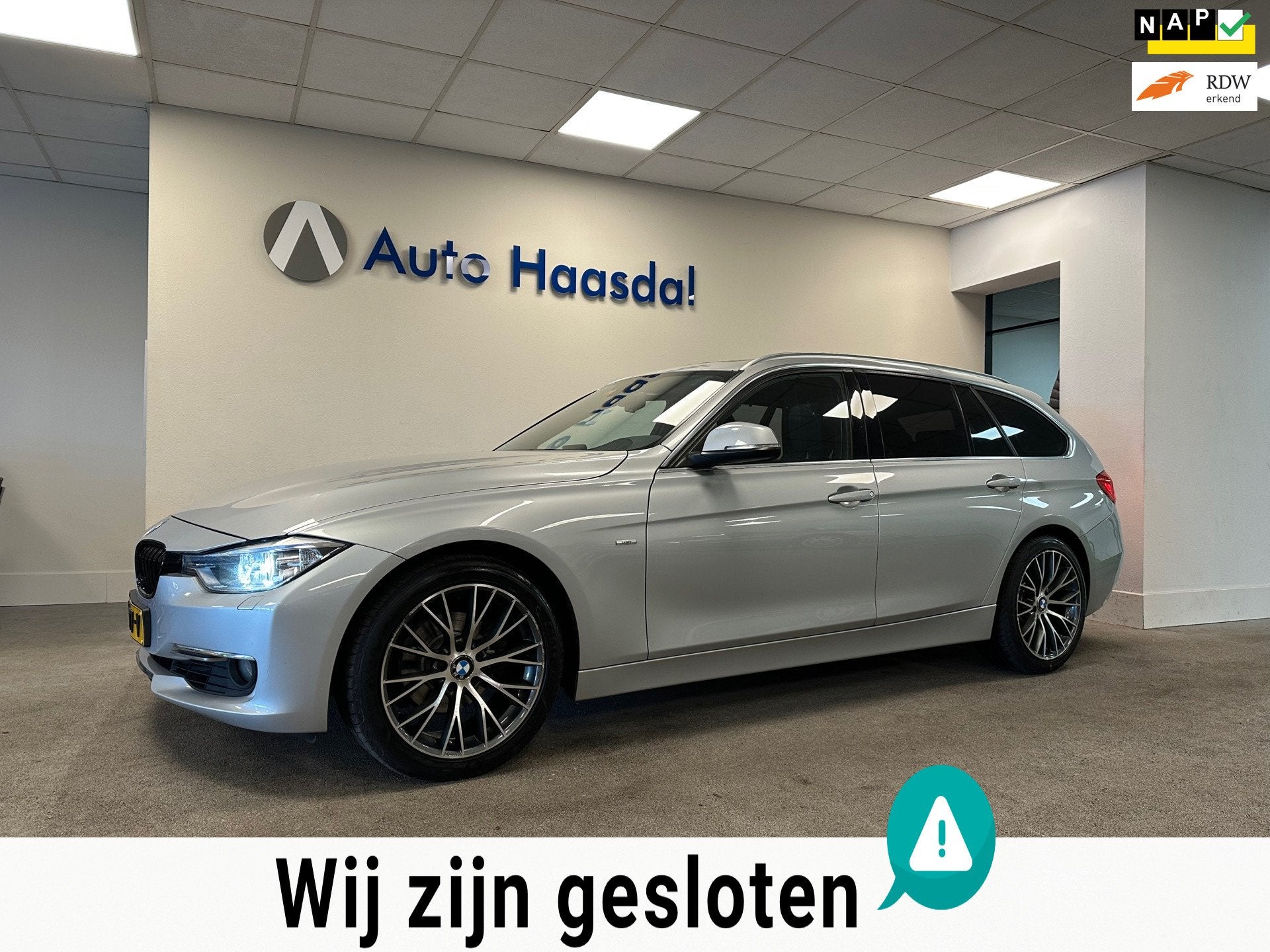 BMW 3-serie Touring 320i|LUXURY LINE|PANO|18"|EL.ACHTERKLEP|, Auto's, Automaat, Achterwielaandrijving, 4 cilinders, 1470 kg