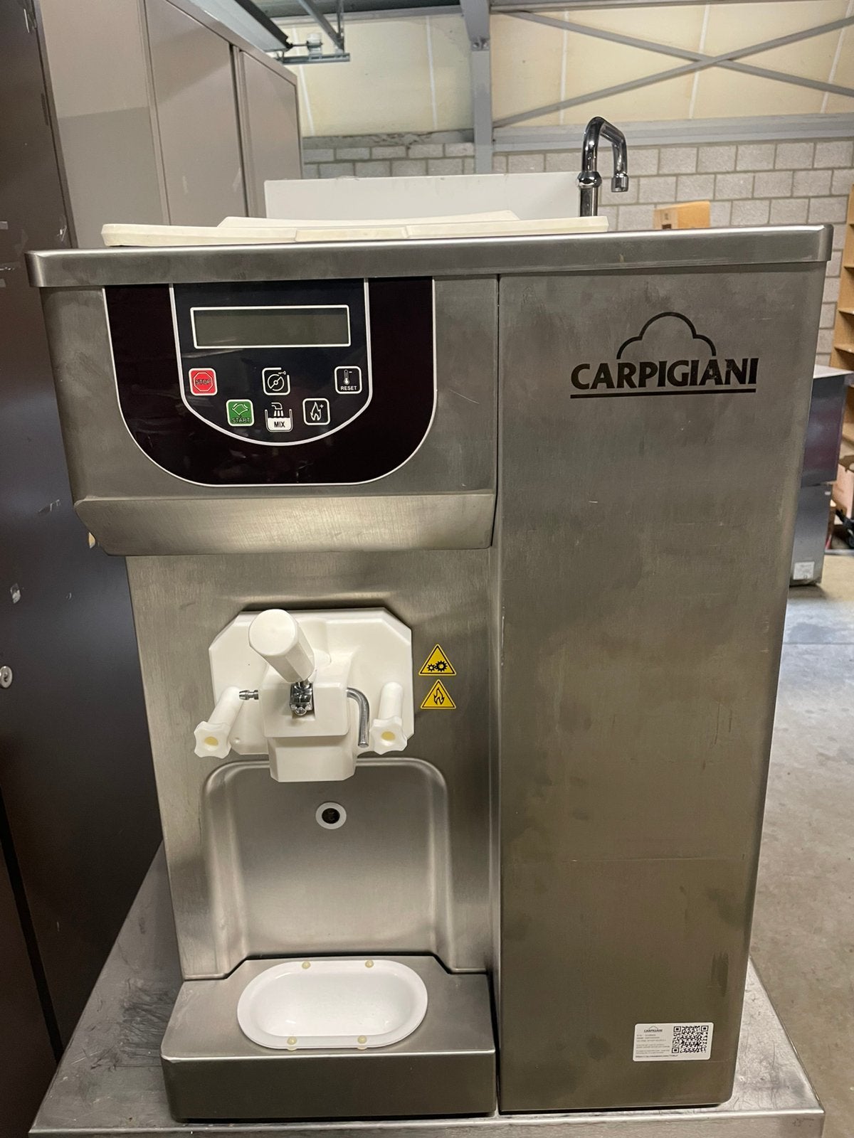 Softijsmachine carpigiani 241 Steel SP P/DF, Zakelijke goederen, Horeca | Keukenapparatuur, Ophalen of Verzenden, Koelen en Vriezen