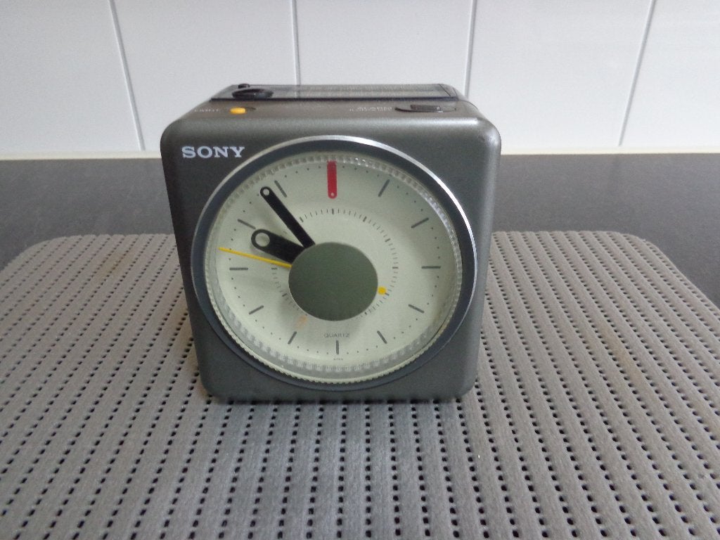 Vintage Sony 80's klokradio/wekker, Witgoed en Apparatuur, Wekkers, Ophalen of Verzenden, Gebruikt, Analoog