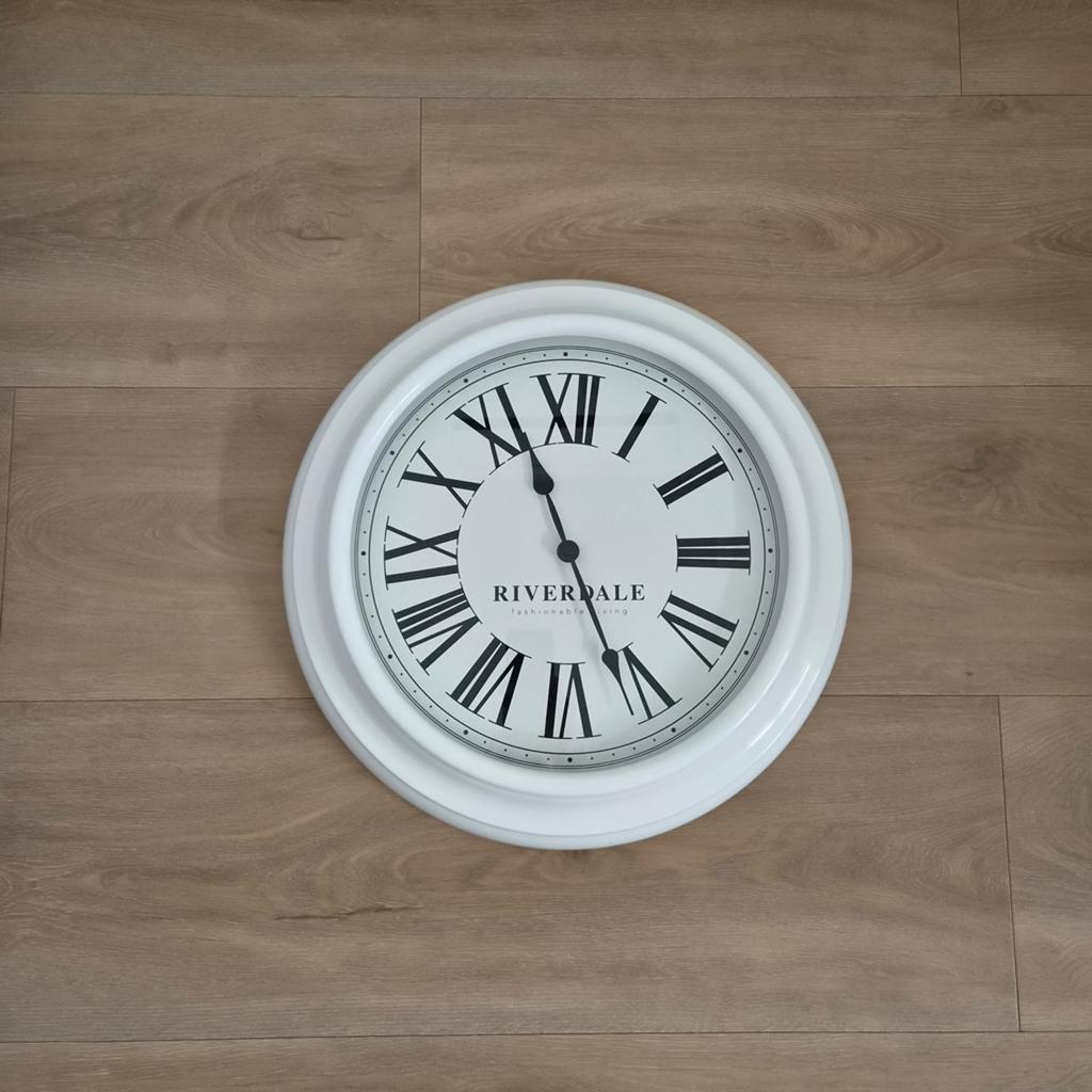 Riverdale Klok, Ophalen, Zo goed als nieuw, Wandklok
