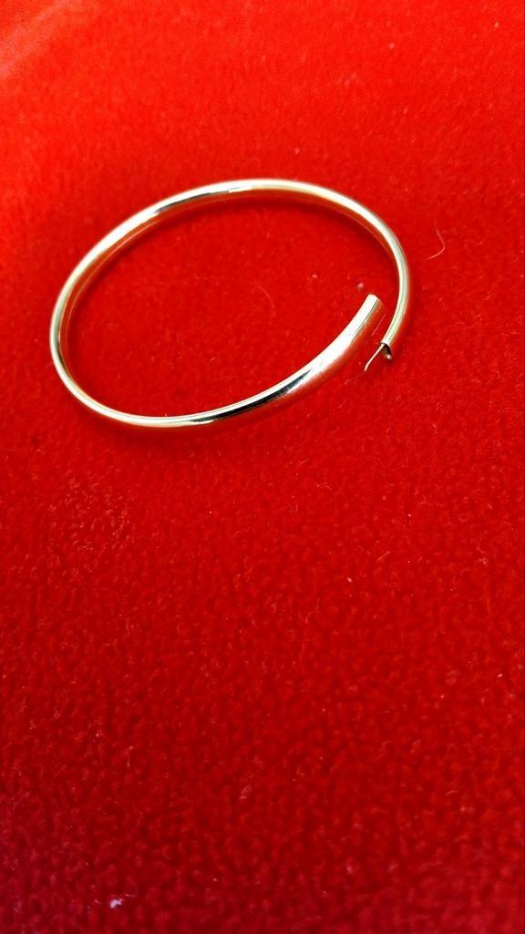 Zeer mooie bangle ( nieuw) opruiming 14karaat goud, Ophalen of Verzenden, Nieuw, Goud