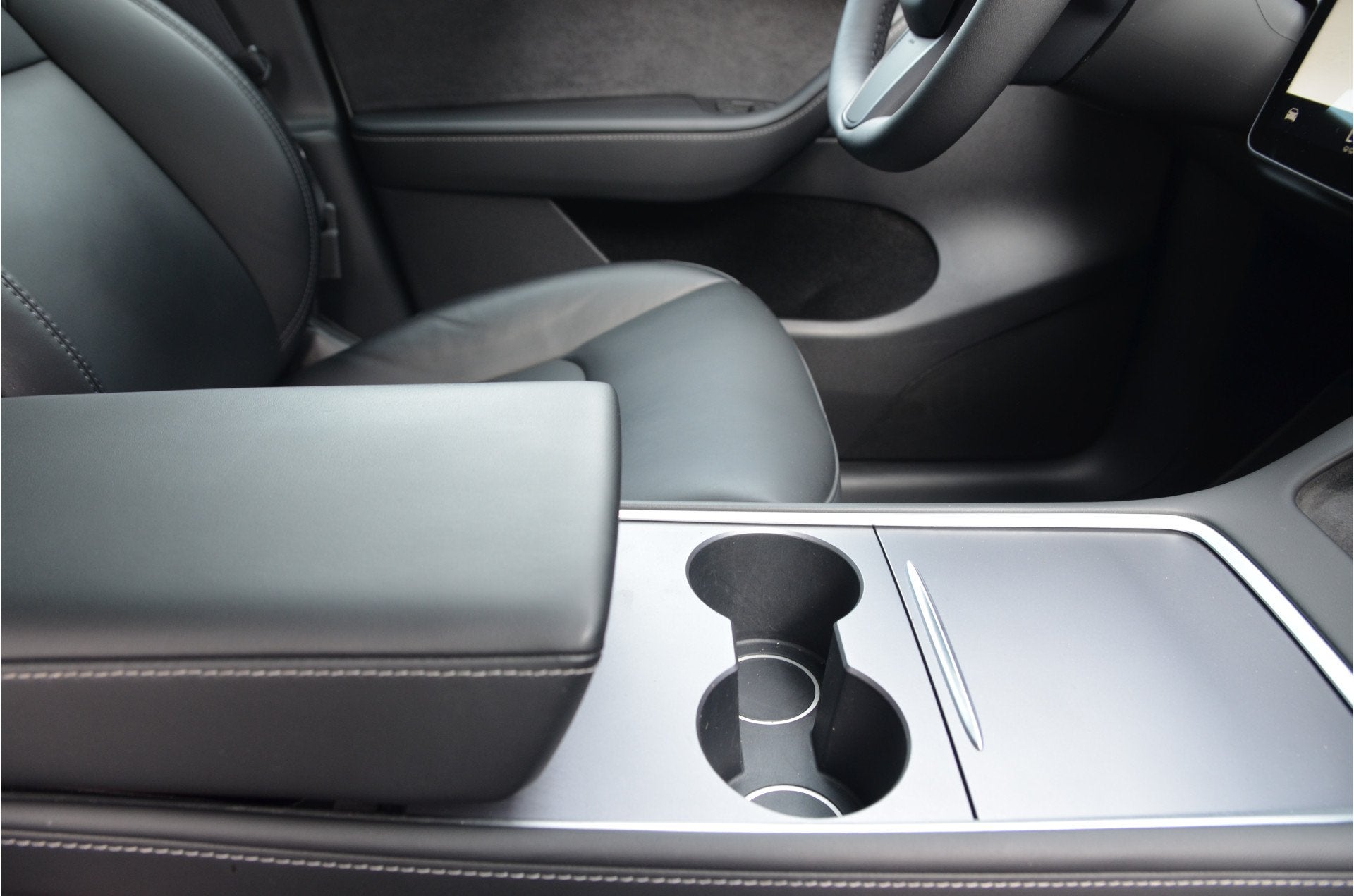 Tesla Model Y RWD 58 kWh LFP Accu AutoPilot3.0 Ryzen, Automaat, 12 maanden, Achterwielaandrijving, Gebruikt