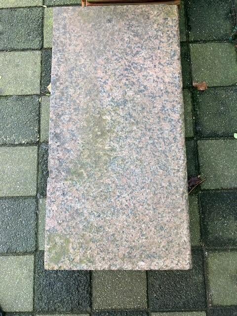 Graniet blok., Ophalen, Gebruikt, Blok, 25 cm of meer