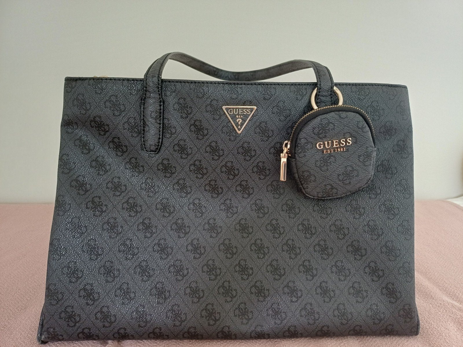 Ruime Guess Shopper met Veel Vakjes - Gebruikt, Ophalen of Verzenden, Gebruikt, Grijs, Shopper