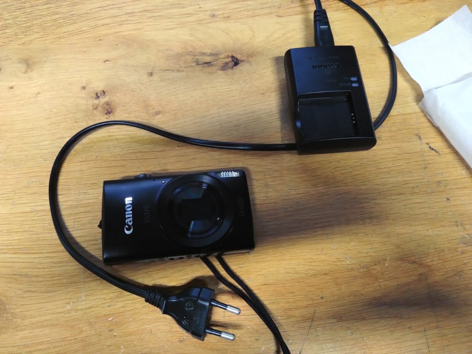 Canon IXUS 170 Compactcamera – 20MP & 12x Zoom (Met Lader), Ophalen of Verzenden, Canon, 8 keer of meer