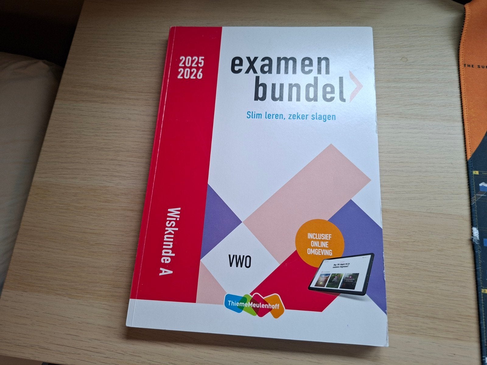 vwo examenbundel wiskunde a 2025/6, Boeken, Ophalen of Verzenden, Zo goed als nieuw, VWO