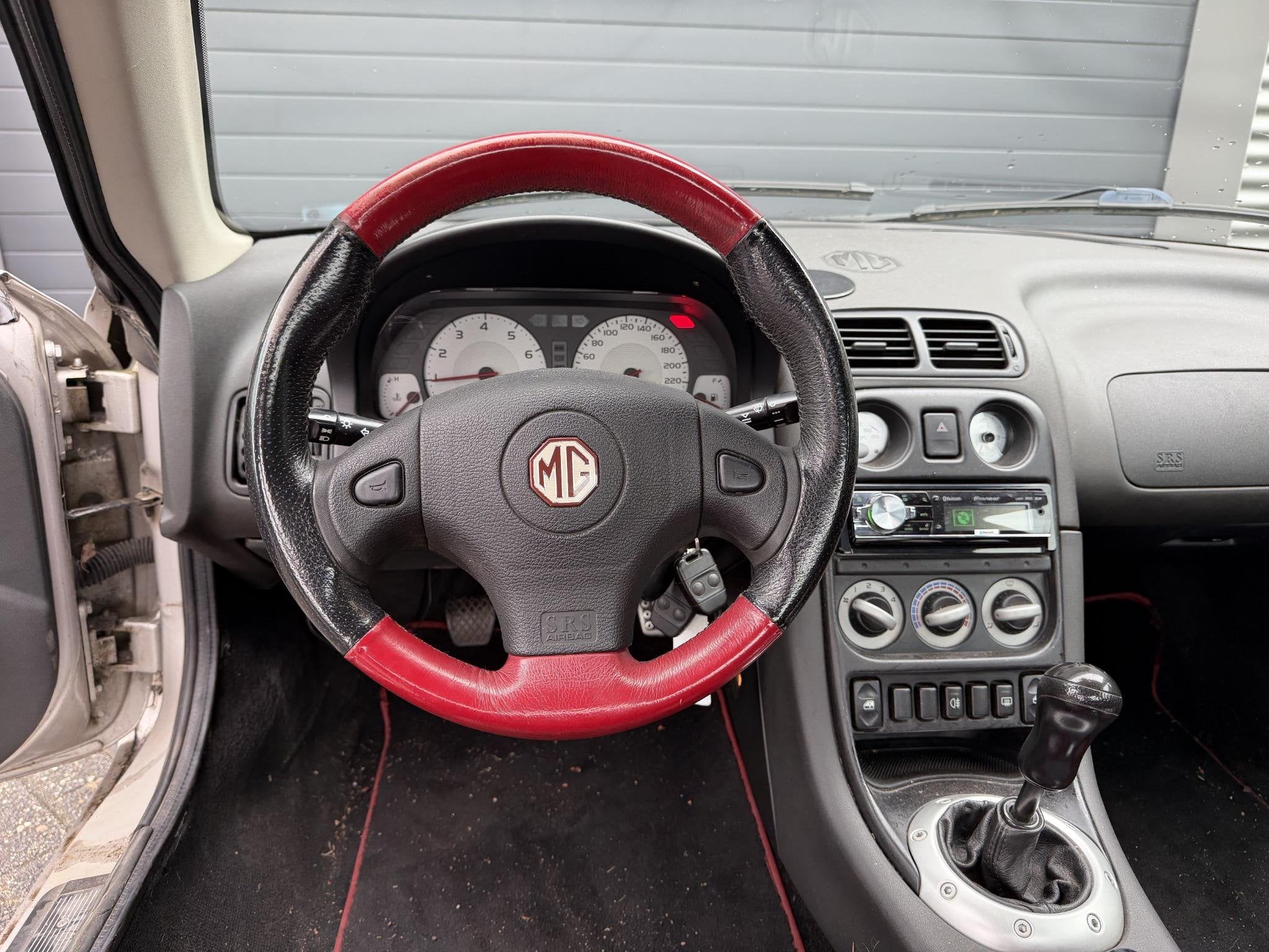 MG F 1.8i | Hardtop | Lederen Bekleding | Lichtmetalen Velge, 13 km/l, Achterwielaandrijving, 4 cilinders, Cabriolet