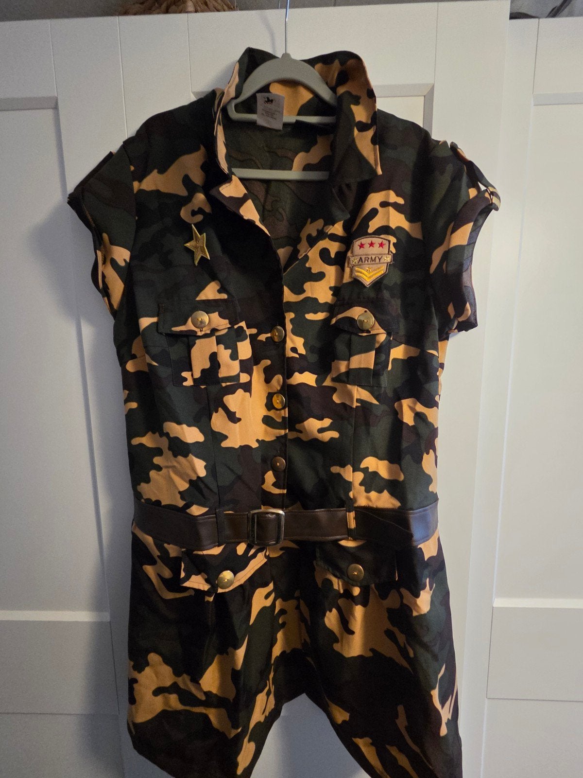 Militair kostuum maat 48 met pet, Carnaval, Maat 46/48 (XL) of groter, Ophalen of Verzenden, Zo goed als nieuw